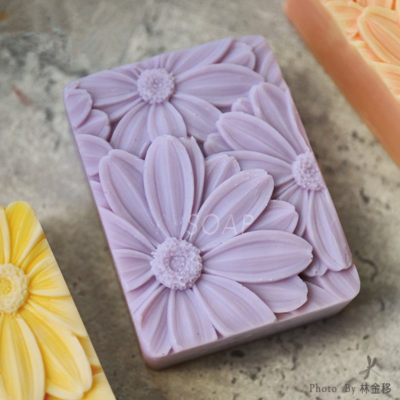 Newest!!!3d Elegant Sunflower  - Soap Making Books 评论和价格