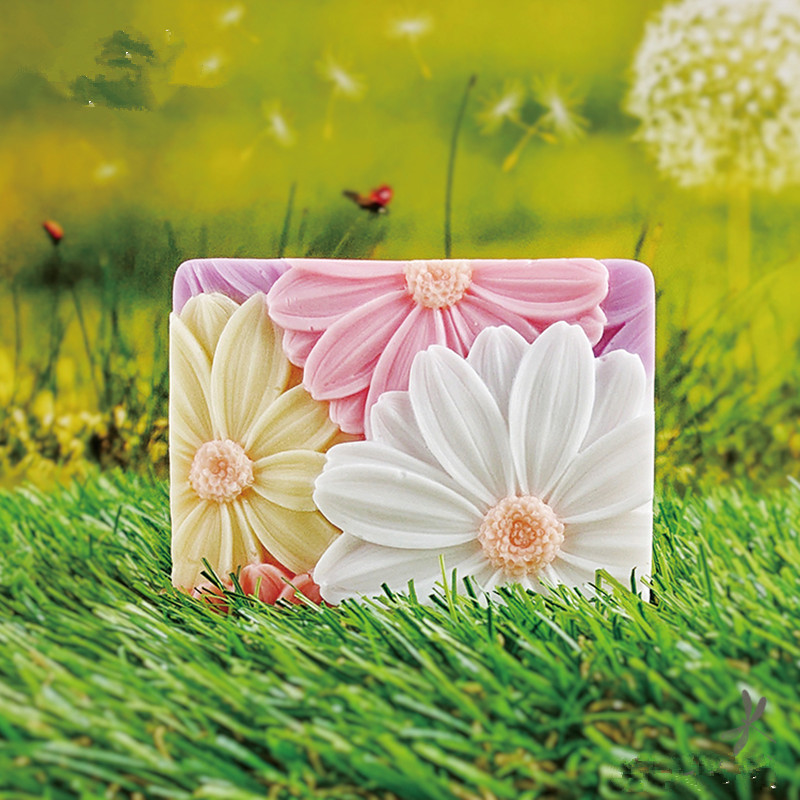 Newest!!!3d Elegant Sunflower  - Soap Making Books 评论和价格