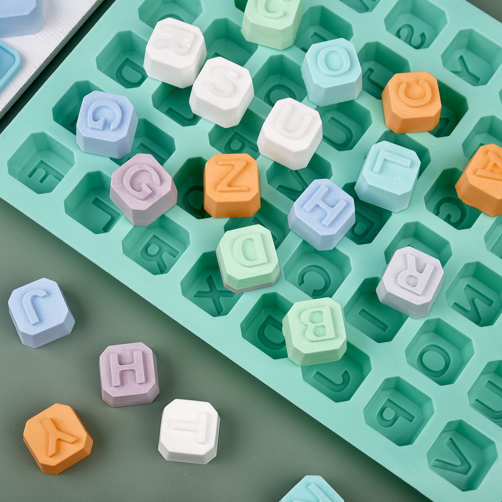 48 Letter Enghish Alphabet let - Soap Making Kit 评论和价格