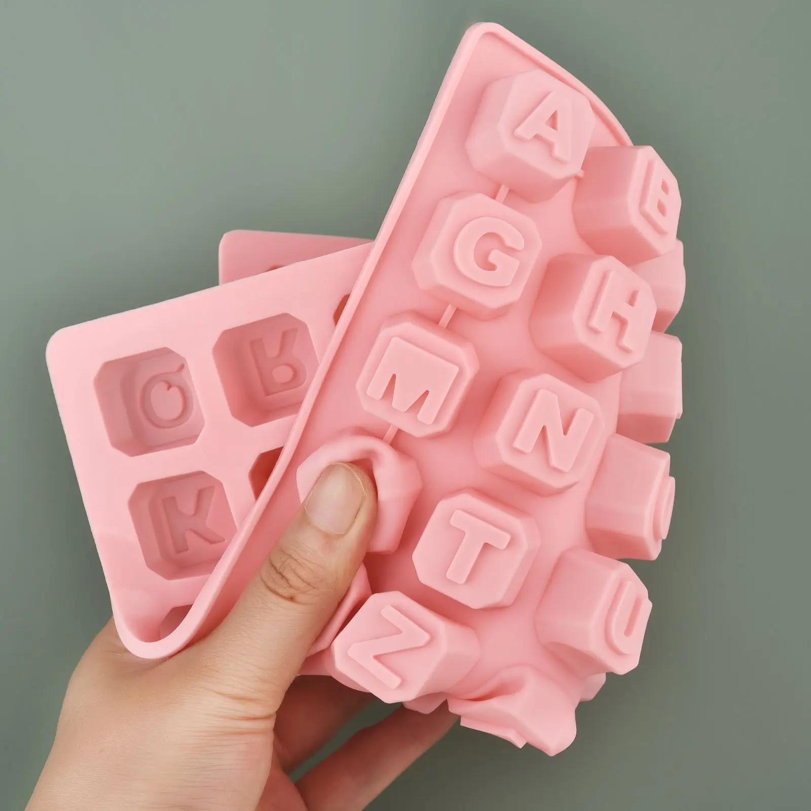 48 Letter Enghish Alphabet let - Soap Making Kit 评论和价格